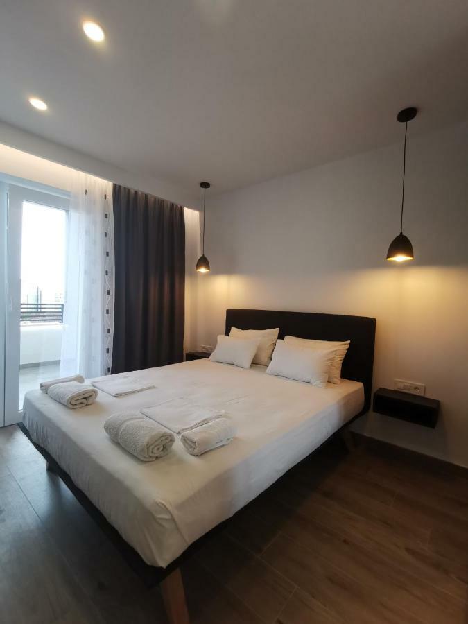 Apartments Tonkita With Jacuzzi Makarska Kültér fotó